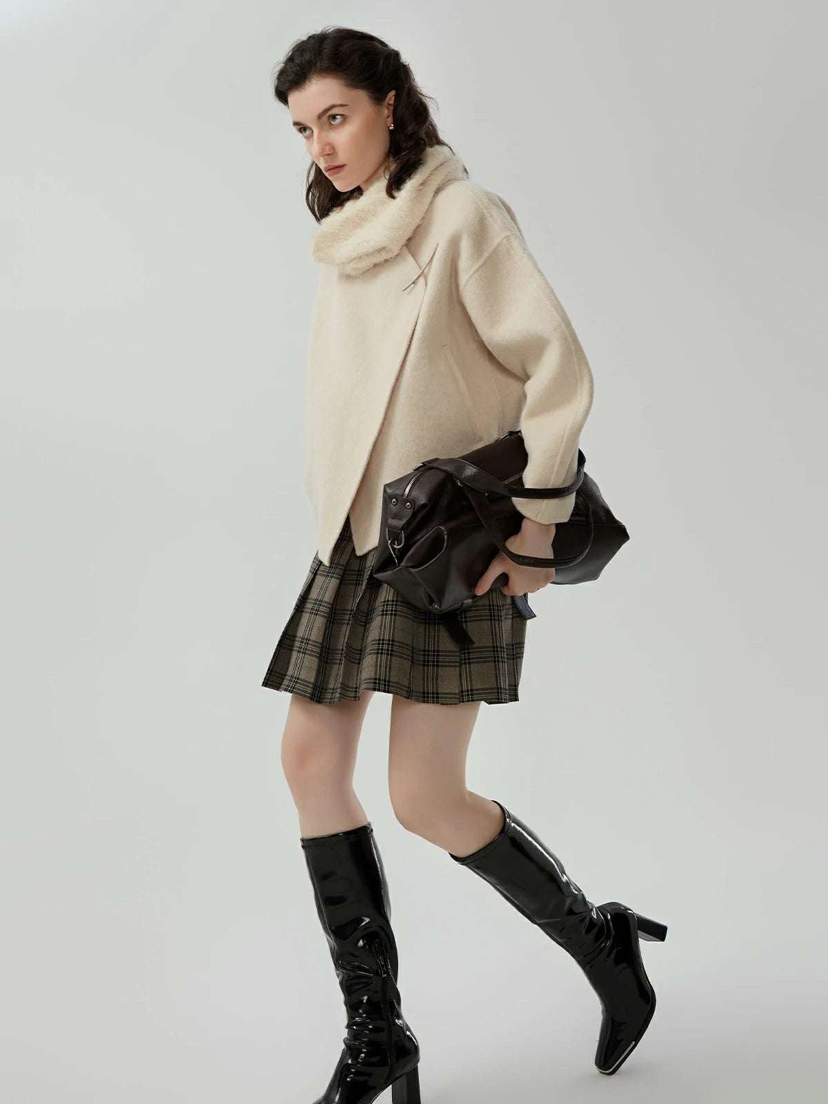 Cropped Woolen Jacket With Scarf