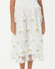 Fashion V-neck mesh embroidery floral short-sleeved skirt suit