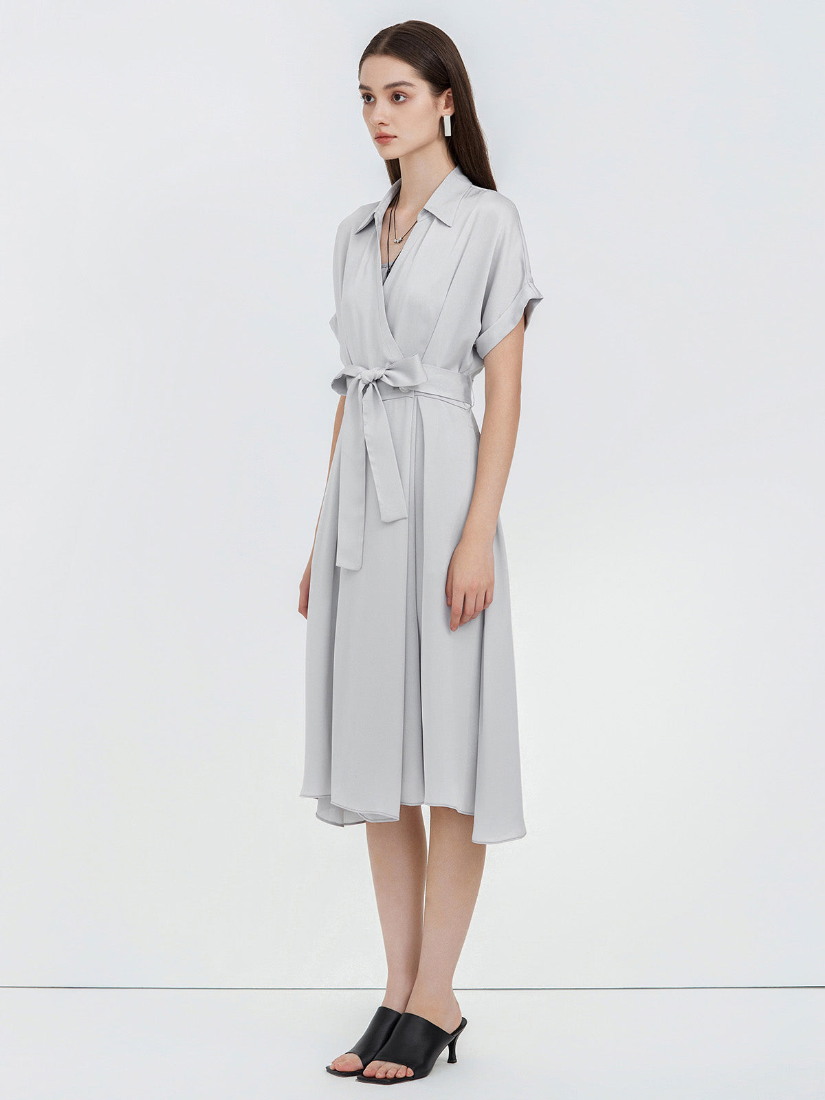 V-neck Elegant Fluid Shirt Dress