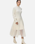 Elegant ribbed knit dress with tulle patchwork bubble sleeves