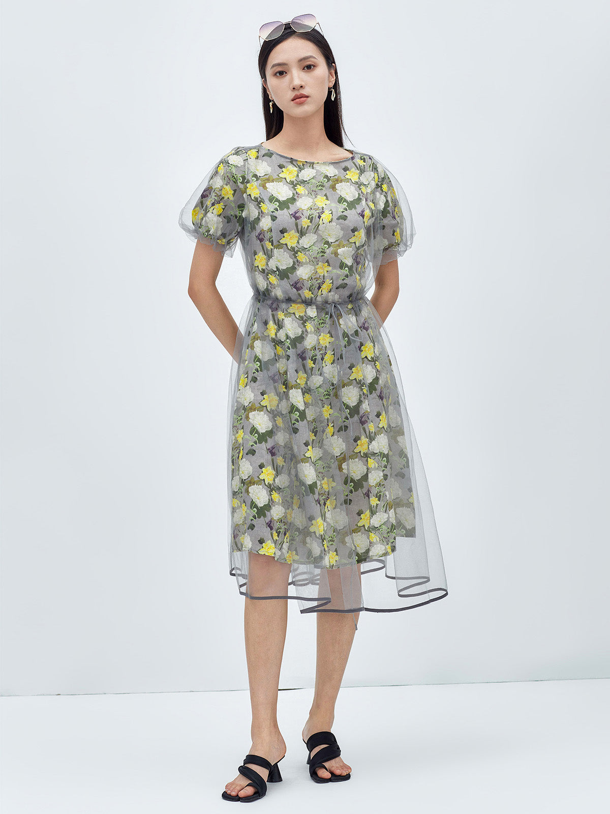 S·DEER elegant flower-printed mesh midi dress with short sleeves and waist tie