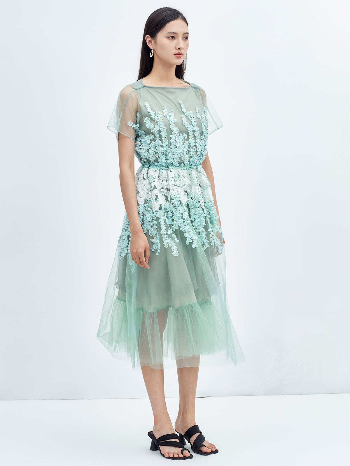 S·DEER chic 3D floral applique midi dress with short sleeves and lace hem