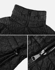 Abrigo con cintura elástica y pliegues texturizados