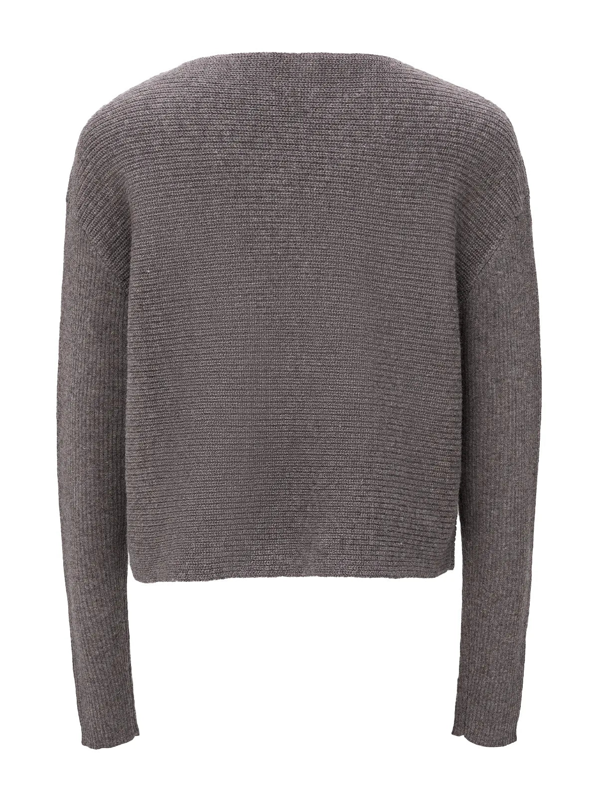 Casual and chic short wool sweater with a classic round neck