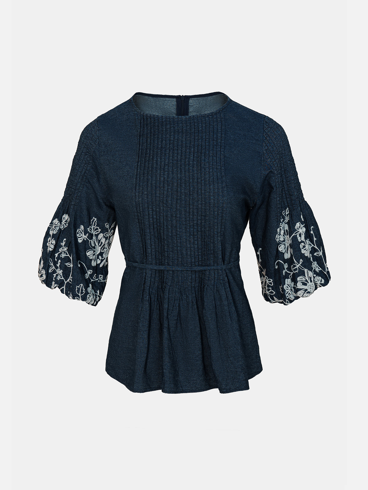 Pleat Embroidery Bleted Blouse