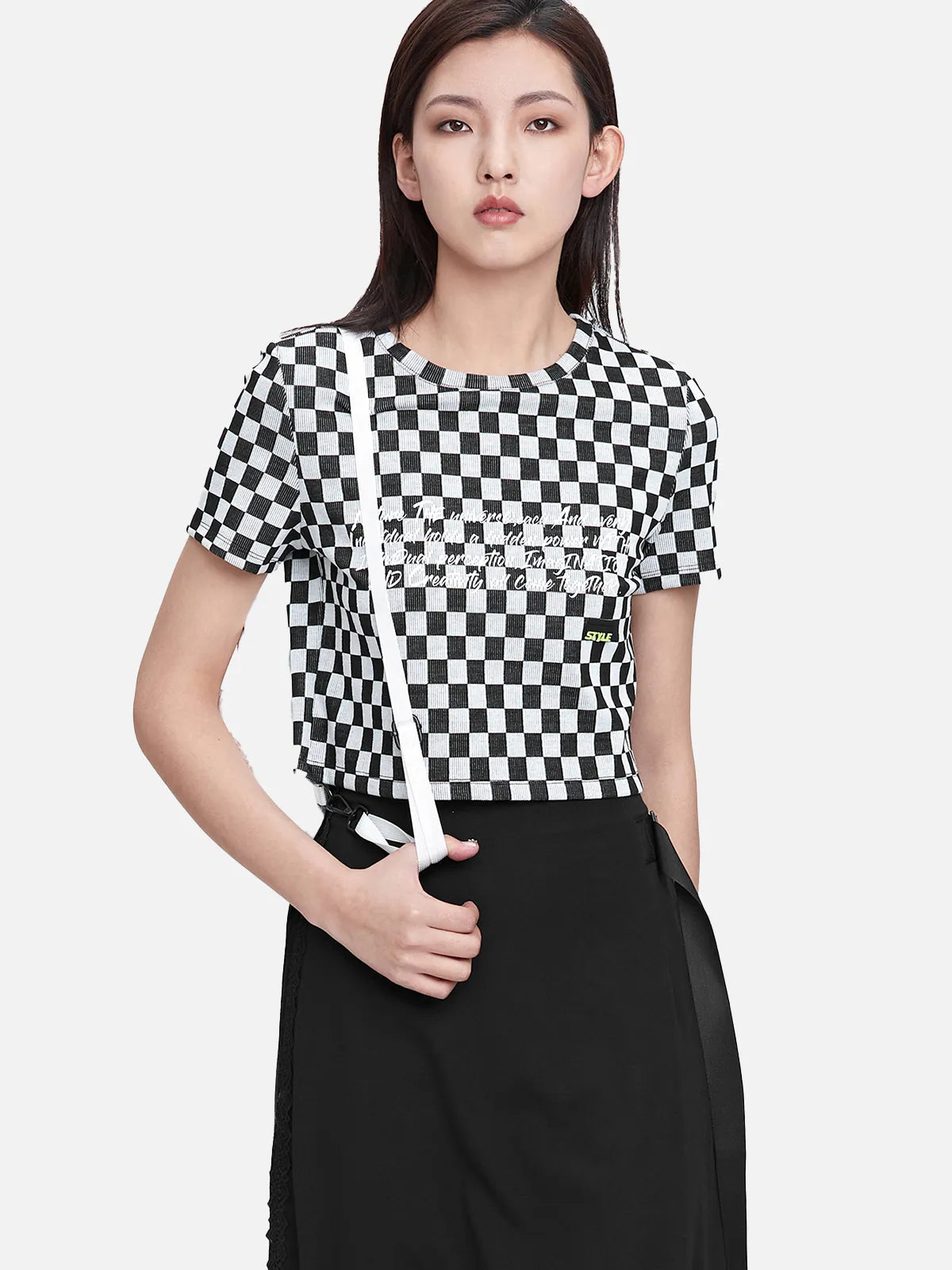 Round Neck Contrasting Check T-Shirt