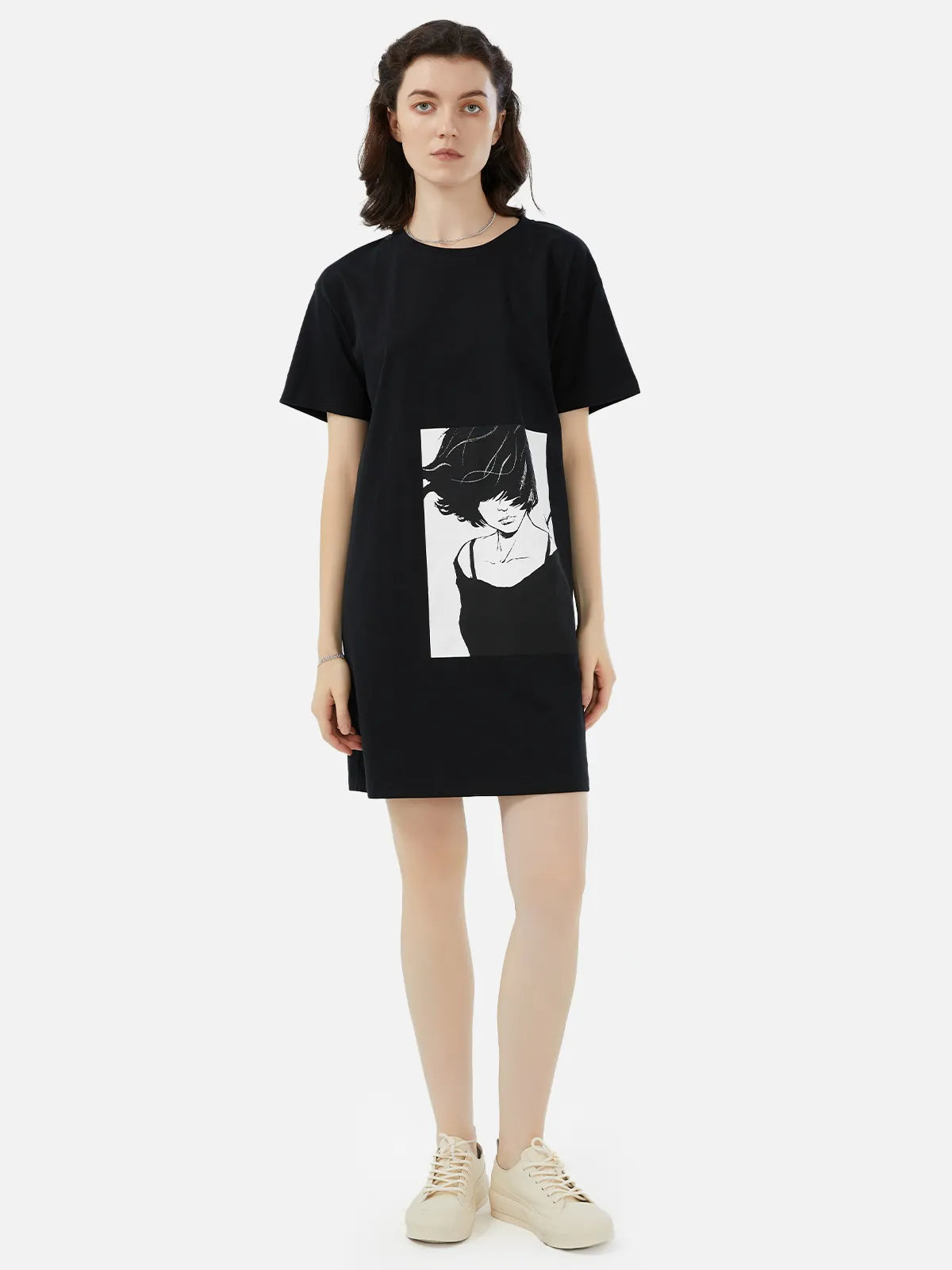 Vestido estilo camiseta holgado con estampado de retrato