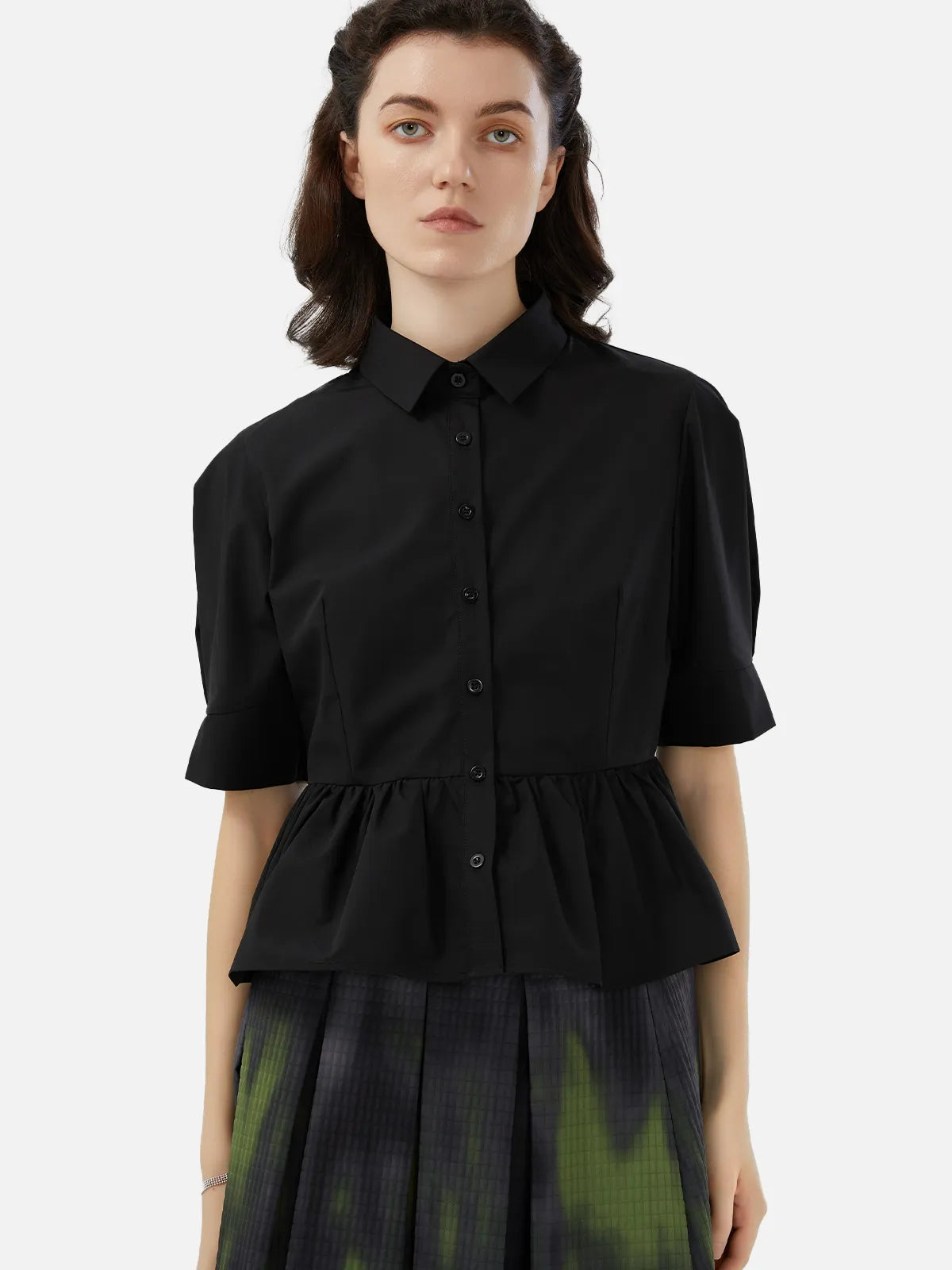 Collared Pleated Short Blouse – S·DEER