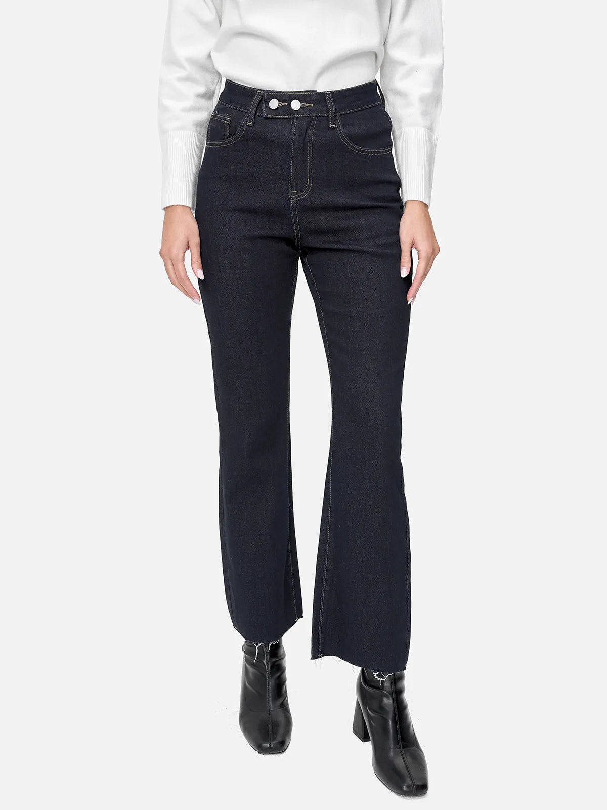 Classic High-Waisted Flare Jeans – S·DEER