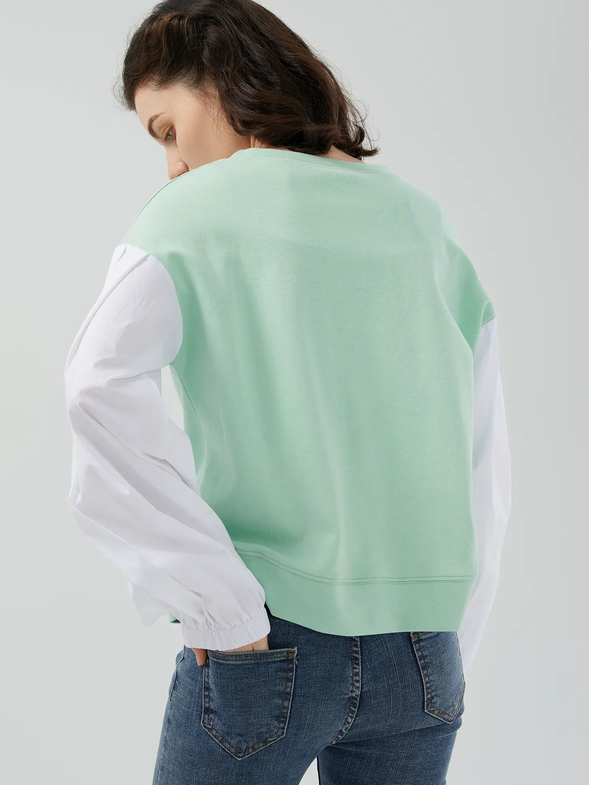 Round Neck Color-Block Sweatshirt