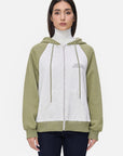 Cleverly designed pocketed zip-up sweatshirt
