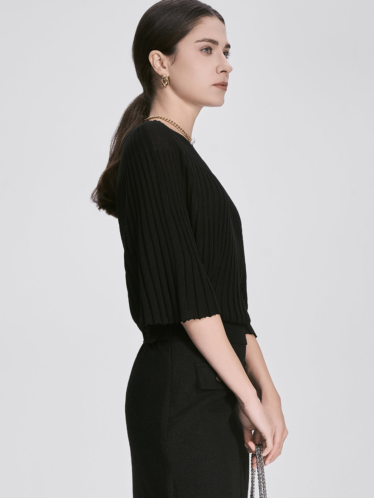Loose Batwing Sleeves Knit Sweater