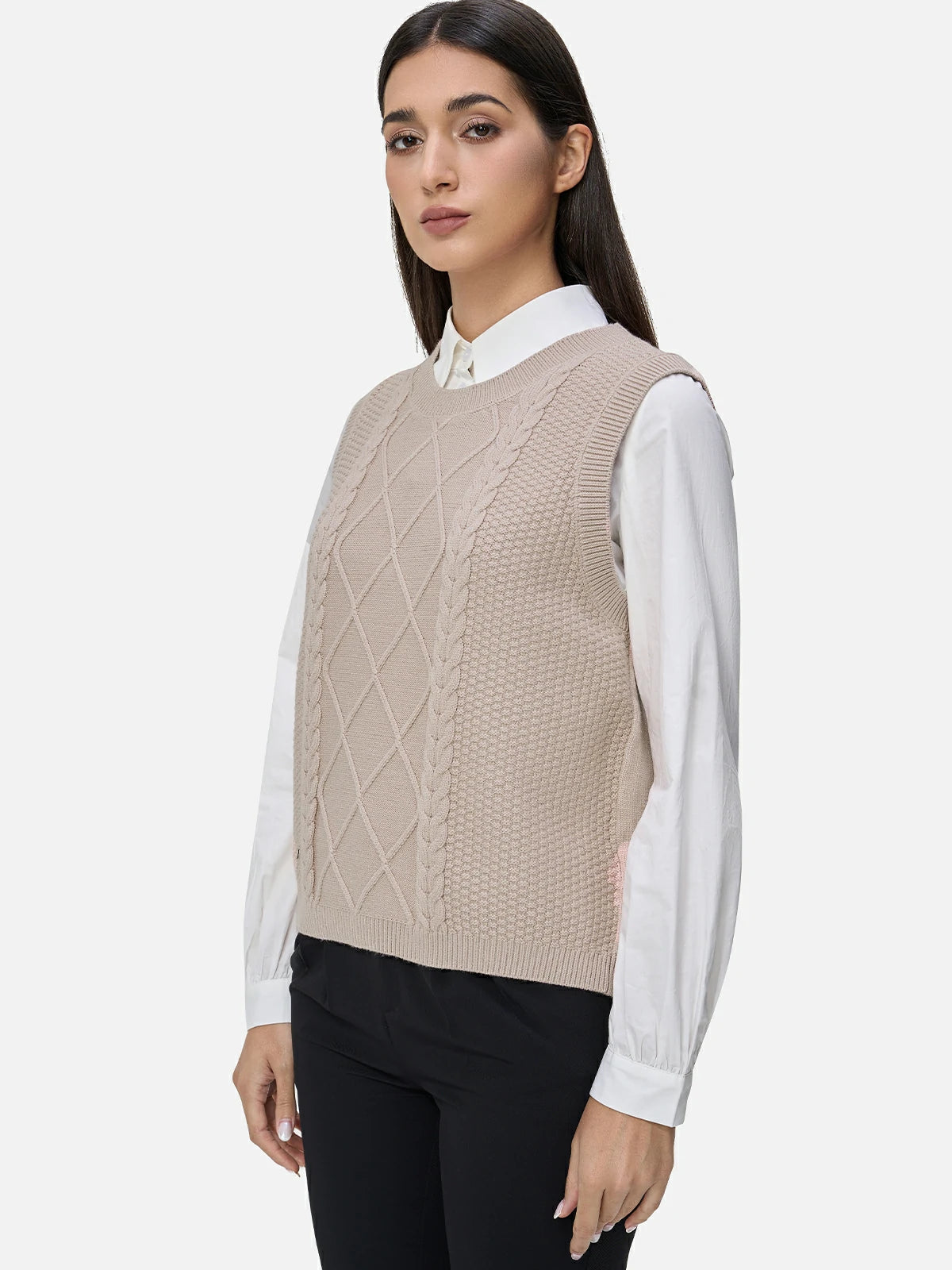 Round-Neck Sweater Vest for a Flattering Silhouette