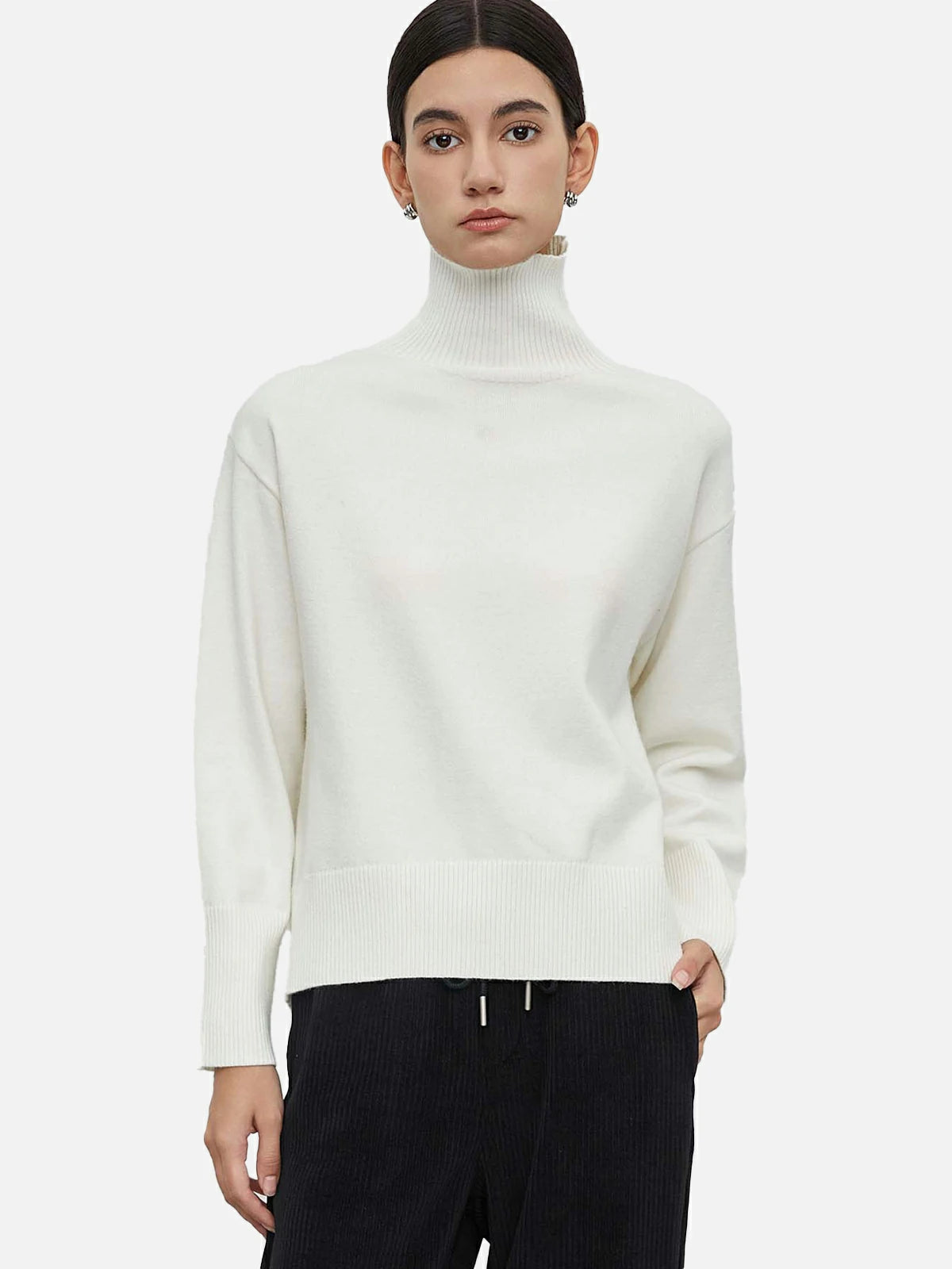 Soft White High Neck Pullover Knit with Delicate Ribbed Detailing