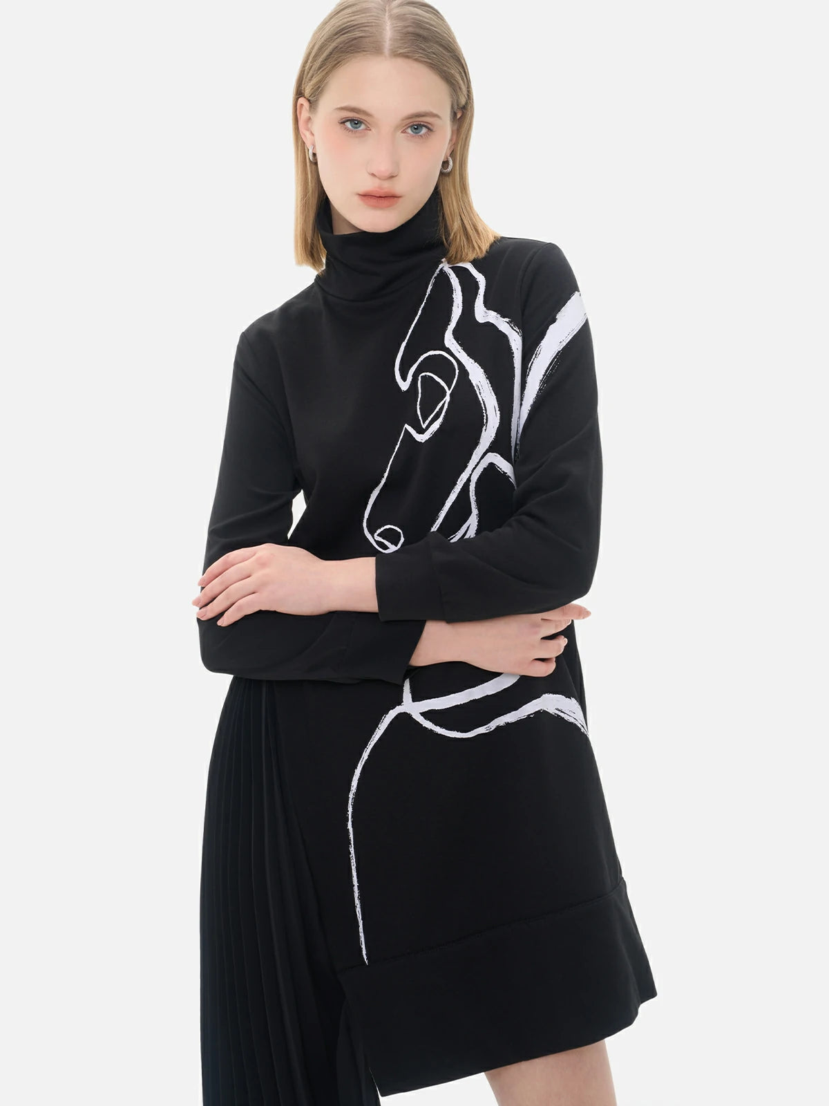 Versatile occasion wear: A high-neck dress with an abstract figure print and an asymmetrical hem.