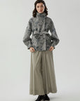 High-quality fabric collared jacket with lantern sleeves and grey printed pattern for fashionable women's wear