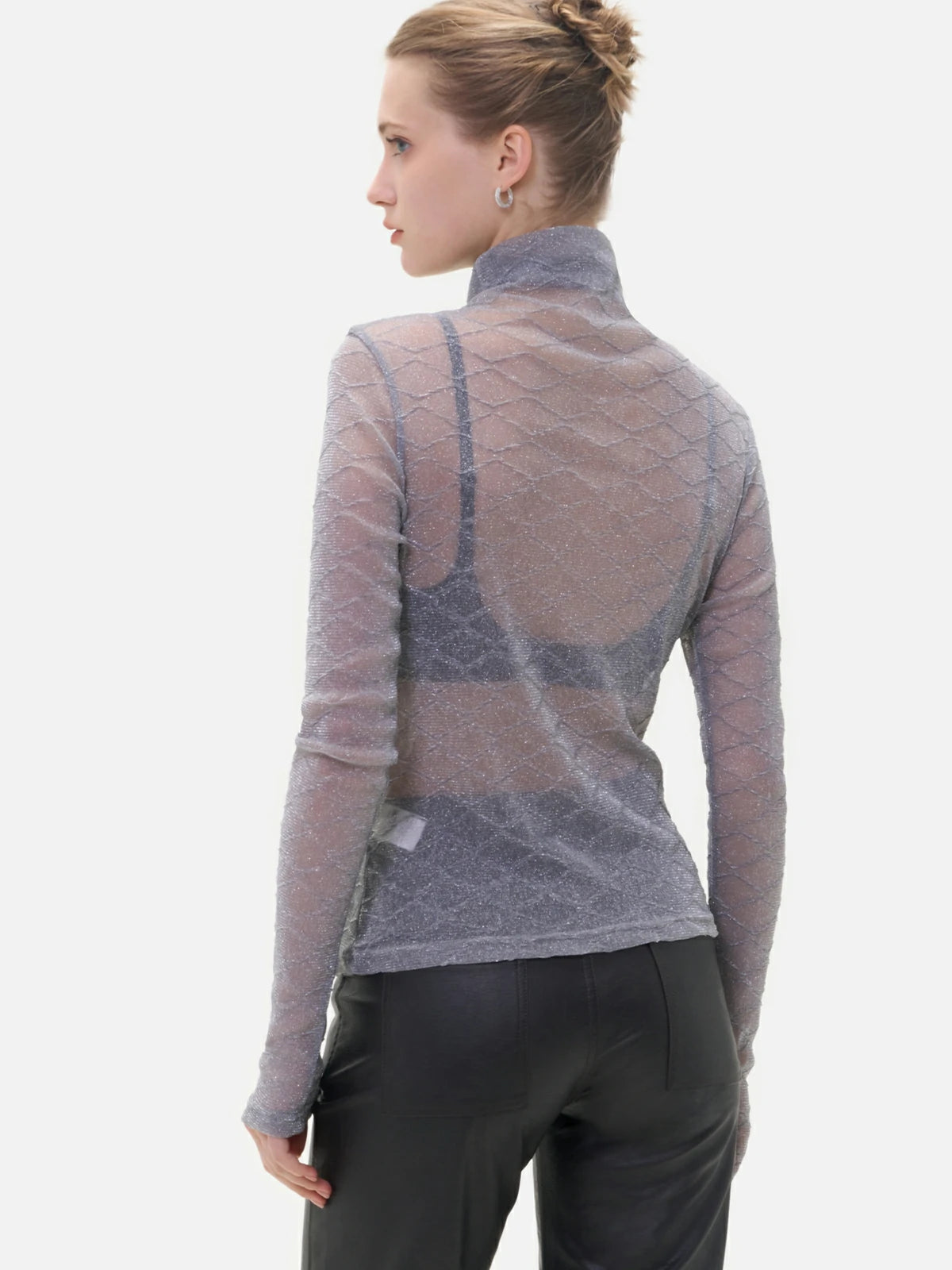 A delicate diamond-patterned sheer base layer seamlessly blends classic elegance with modern fashion trends.