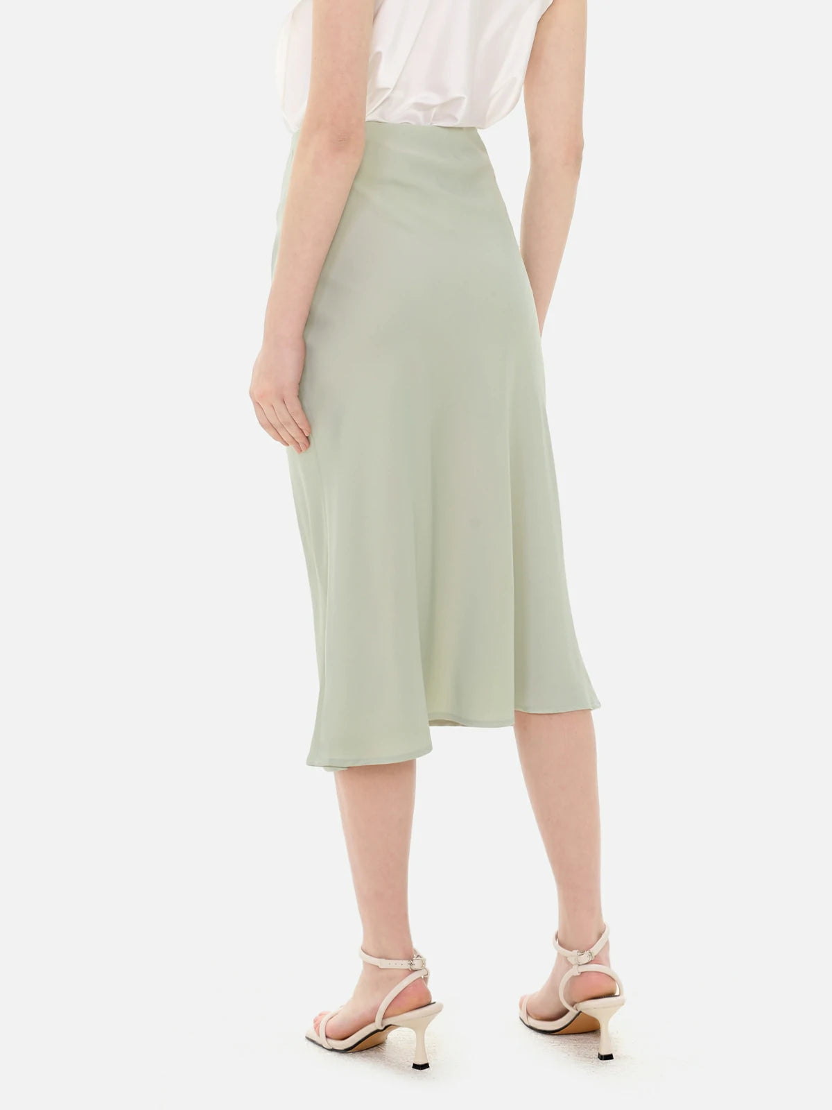 Elegant classic style green satin skirt