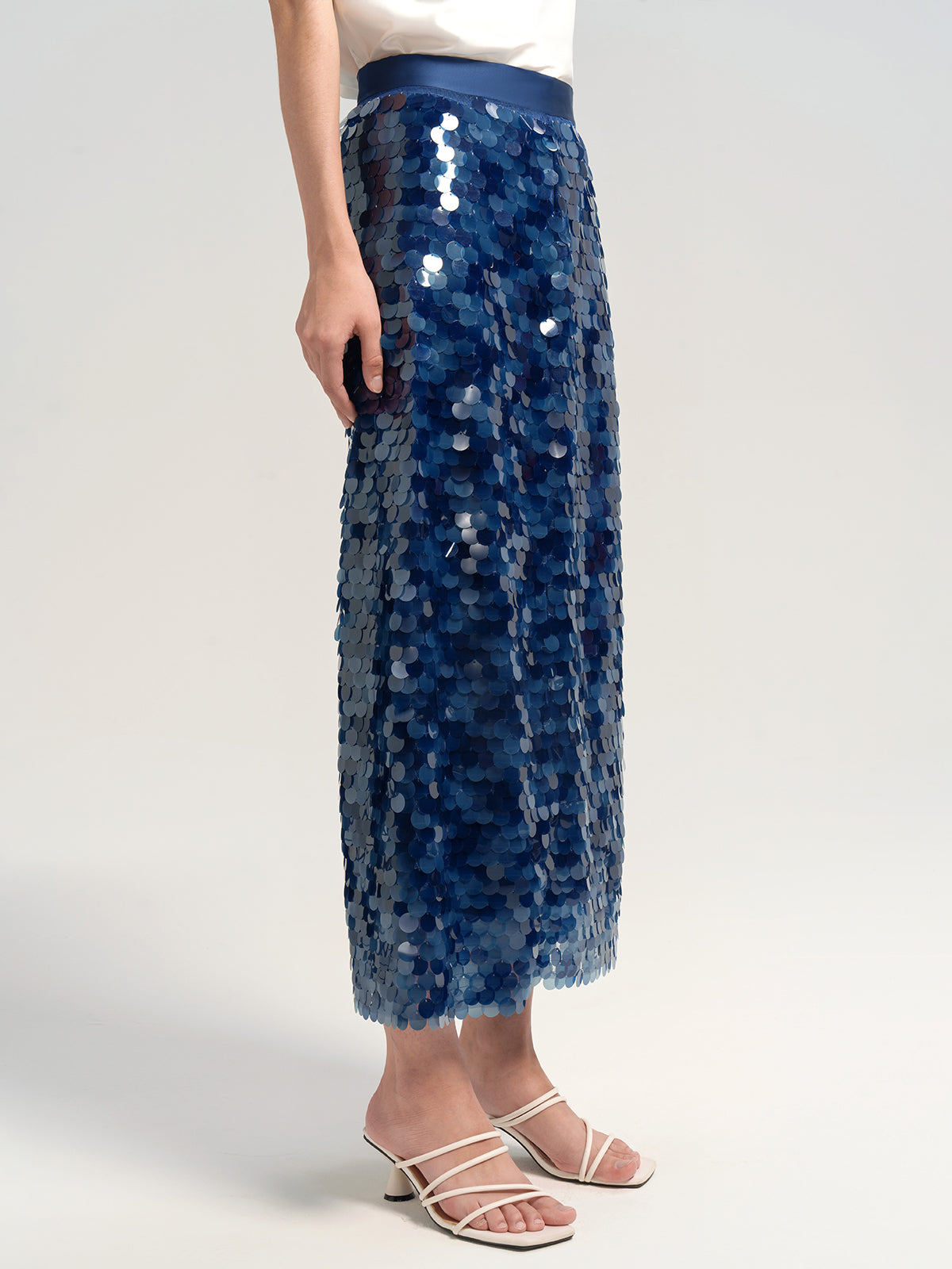 Sky blue sequin midi skirt,chic and stylish