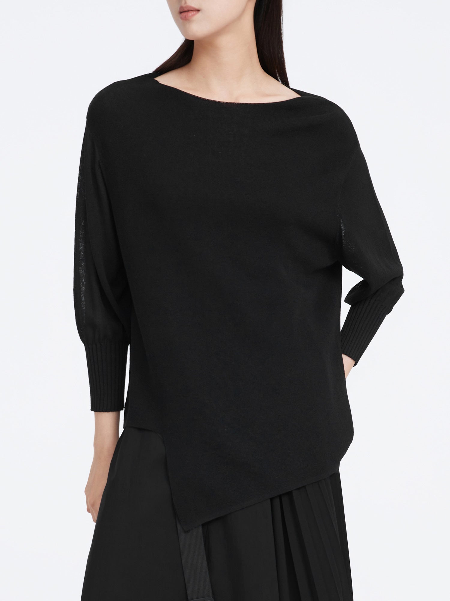Round Neck Pullover Knit Sweater - S·DEER