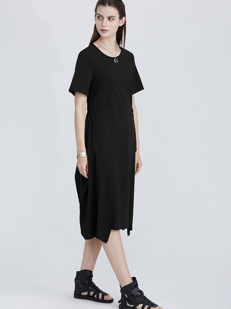 Round Neck And Receiving Waist Short-Sleeved Dress