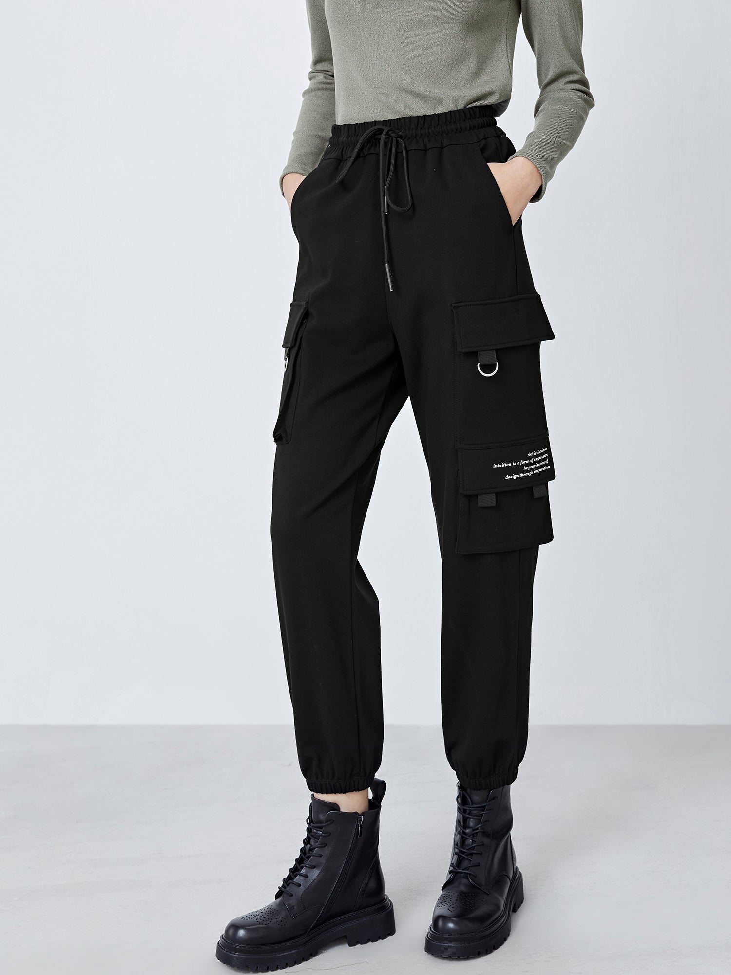 Drawstring Printed Pockets Cargo Pants