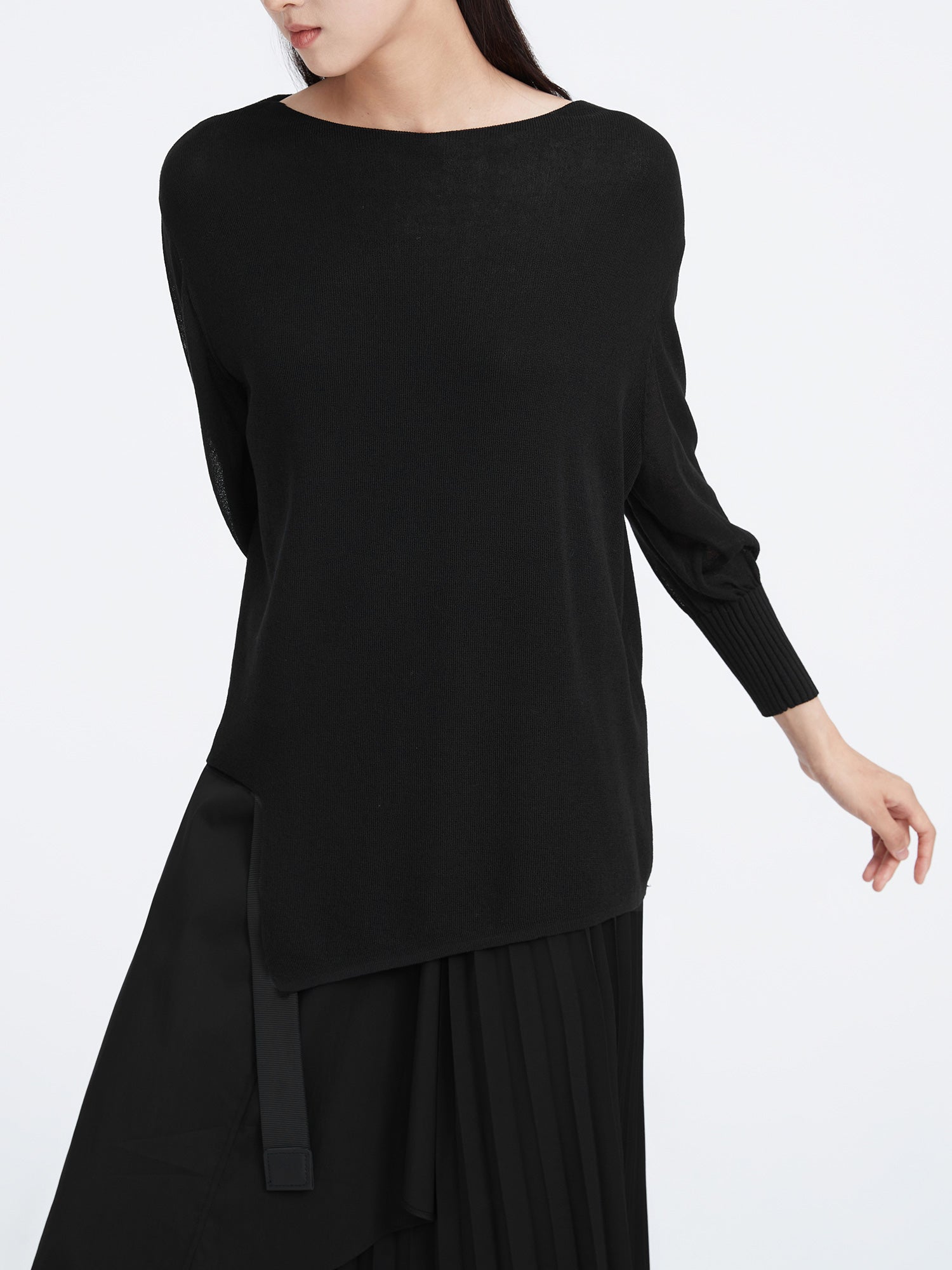 Round Neck Pullover Knit Sweater - S·DEER