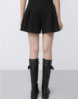 Schwarze A-Linien-Shorts mit hoher Taille und Falten